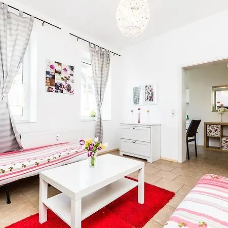 Worker Apartmens *