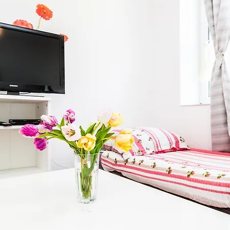 Worker Apartmens Lejlighed *